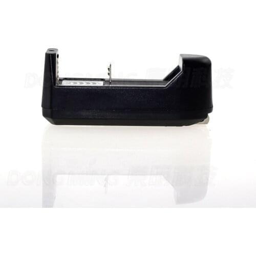 1pcs AC 110-220V Auto Wall Home Charger 18650 26650 Rechargeable Battery US/EU plug free shipping