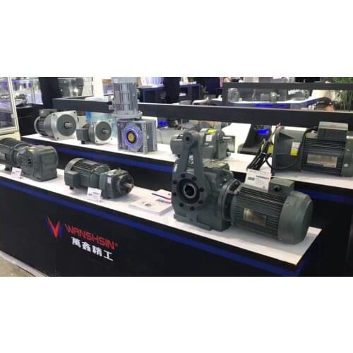 Wanshsin AC Electric Gear Motor 220V 1.5KW Customize Ratio and Brake Horizontal Installation Induction Gear Motor