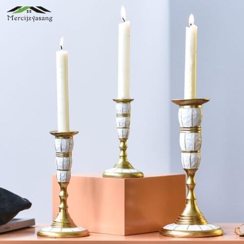 European Candle Holder Resin Candlestick Geometric Table Candle Holders Ornament for Wedding/Dinner Decoration Candelabra GZT058