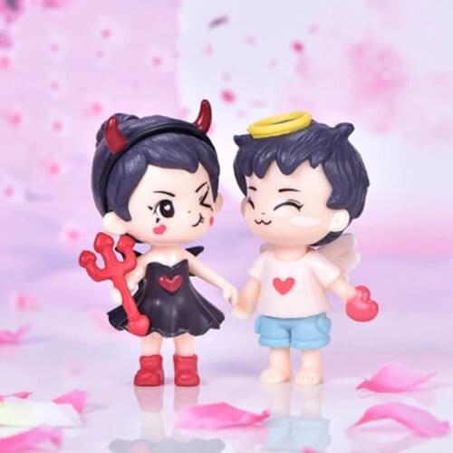 ZOCDOU 2 Pieces Cute Angel Demon Couple Small Statue Little Figurine Crafts Figure Ornament Miniatures