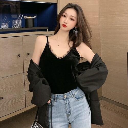Black Lace Camisole Velvet Sense Womens Outdoor Wear 2021 New Sexy Chic Style Temperament Wild Streetwear Aesthetic Fashion