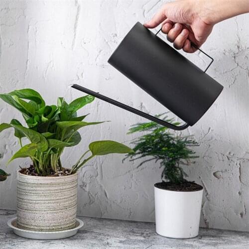 1.5L Stainless Steel Watering Pot Gardening Potted Large Capacity Watering Can with Handle Outdoor Retro Flower Plants Shower