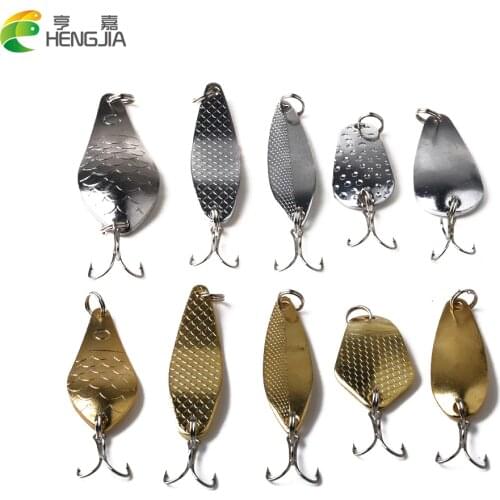 HENGJIA 1PC Isca Artificial Metal Spinnerbaits Fishing Lures Wobblers Trolling Spoons Sequins Peche Pesca Fishing Tackles