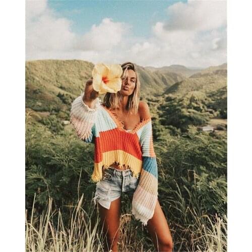 IANLAN New Womens V-neck Pullover Rainbow Short Striped Knitwear European Beauty Fringed Loose Irregular Sweater IL00390