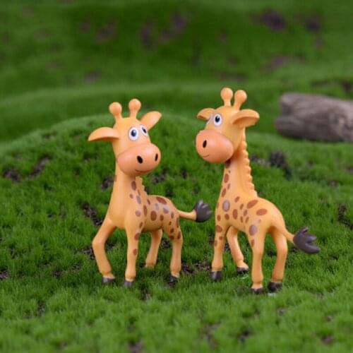 ZOCDOU Giraffe Sika Red Deer Wapiti Cute Small Statue Home Decoration Accessories Miniature Girl Gift Decor Crafts Figurines