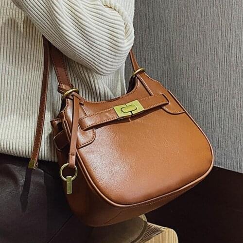 Vintage Square Armpit bag 2020 Fashion New High quality PU Leather Womens Designer Handbag Lock Shoulder Messenger Bag Travel