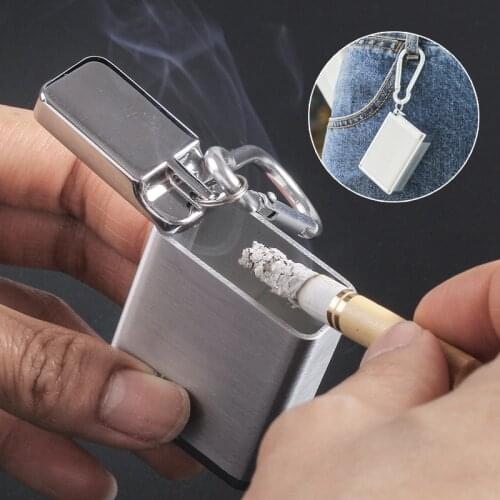 Fashion Portable Mini Ashtray With Lid Keychain Pocket Travel Ashtray Cigarette Metal Bottle Storage Package