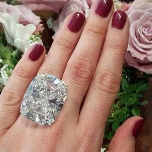 White Zircon Domineering Ladys Ring Christmas Gift Women Proposal Wedding Jewelry Sz6-10 New Fashion Accessory Hot Sale 1pc