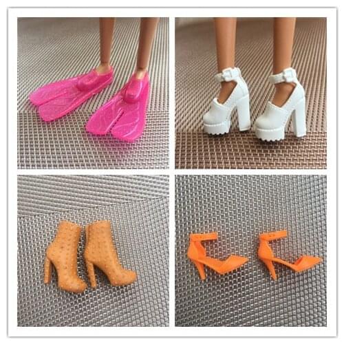 5pairs Original Female Doll Shoes Boots Swimming fins Kids DIY Playing Doll Accessories Colorful Doll Shoes Doll Decors Boots