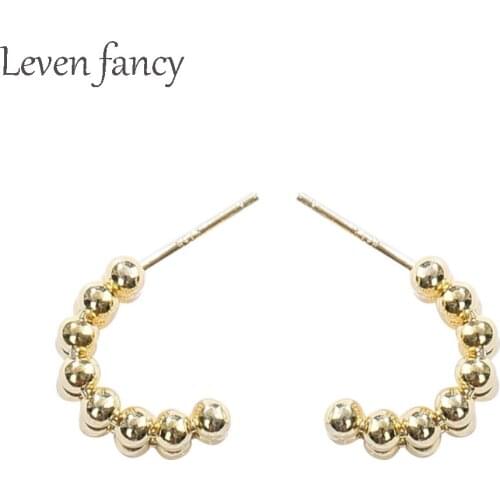 Leven fancy Women's Gold Earrings
