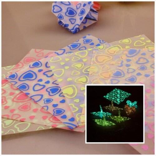 100pcs/lot Glow In Dark Origami Paper Folding Luminous craft Paper Heart DIY Gift Decor Handmade Paper Craft For Kids Gift