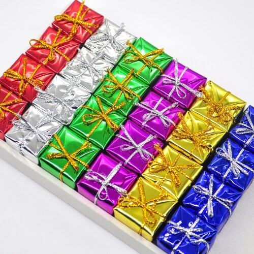 12pcs Christmas tree pendant decoration Christmas pendant small gift box child gift wedding candy gift bag party decoration
