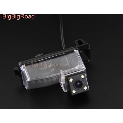 BigBigRoad For Nissan Patrol Y61 Patrol 4WD Super Safari / Car Rear view Camera / HD Back up Reverse Camera / CCD Night Vision