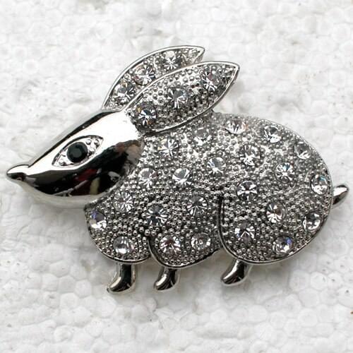 Rhinestone Rabbit Pin brooches C890 A