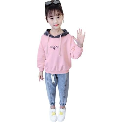Kids girls leisure suits Spring / autumn long-sleeved hooded sweater coat + denim pant 2pcs sets of new big virgin suit