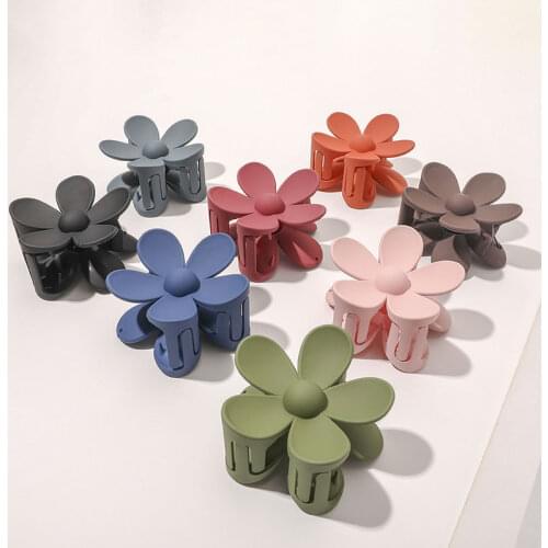 Big Floral Hair Claws Clip Hair Clamp Candy Colors Headdress Accessory Headwear Hairpin Hair Claw Frosted Hairgrips Hair Holder