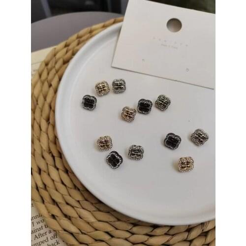 High-end metal Pearl shirt, cardigan, button, Chiffon shirt, round button collar, long sleeves, small buttons for men and women