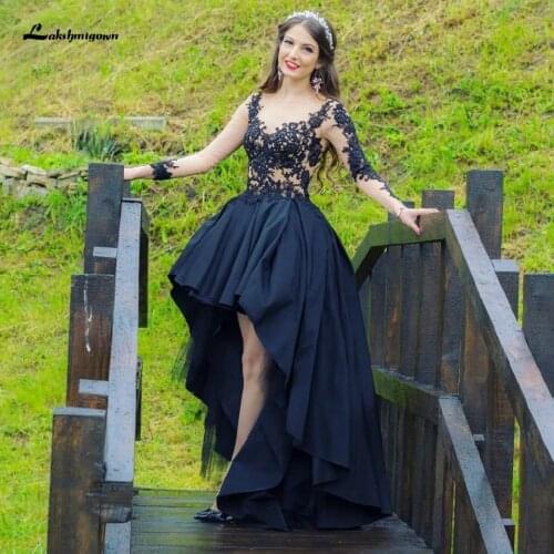 Robe Satin Gothic Black Wedding Dress Short Front Back Long Sleeve Sexy Bridal Wedding Gowns Dresses Sheer Bodice Lace Appliques