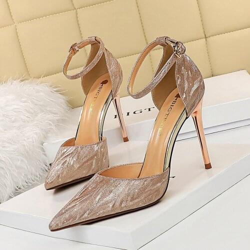 Office Shoes Women Pump Fashion Thin High Heel Genuine Leather Pointed Toe Classic beautiful Ladies Pumps Shoes