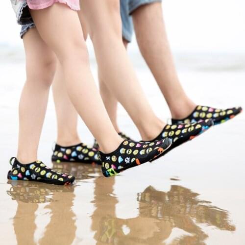 Quick-Drying Swimming Aqua Shoes Unisex Beach Water Shoes Seaside Slippers Surf Upstream Light Sports Water Shoes Sneakers 5z