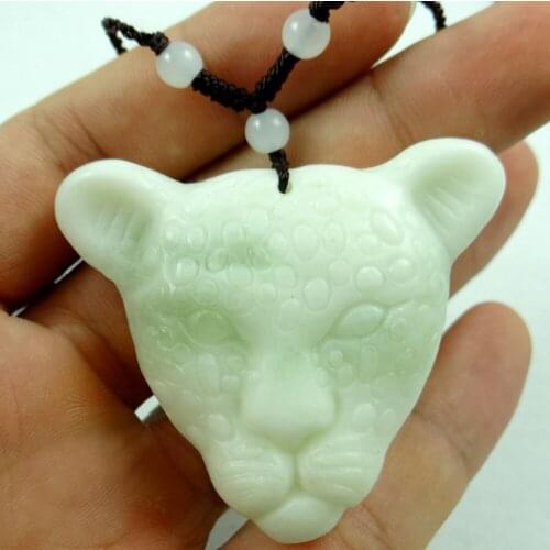 Natural stone Quartz crystal Chinese hand-carved statue of Leopard head amulet pendant for diy jewelry making Necklace