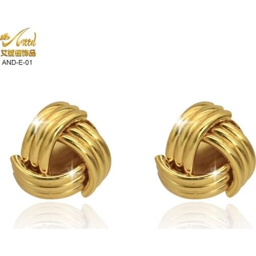 Earrings Sets For Womens Stud Jewelry Korean Fashion 2021 Wholesale Gold Pendientes Designer Body Designer Luxury ear cuff