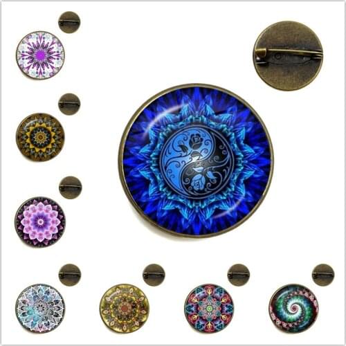 Charm Mandala Art Picture Brooch Yoga Om Symbol Zen Buddhism Glass Dome Lapel Pin For Women Men Jewellery