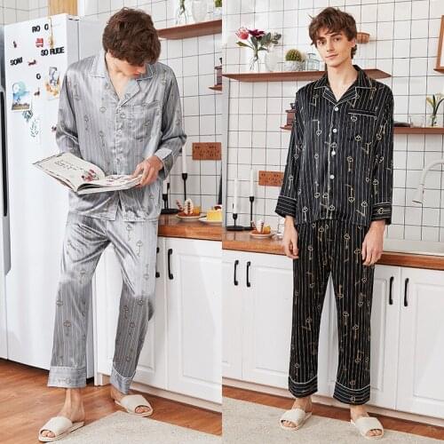 Mens Homewear New Long Sleeved Nightgown Ice Thin Silk Satin Leisure Household Clothes Students Suit Set Youth Sleepwear J065