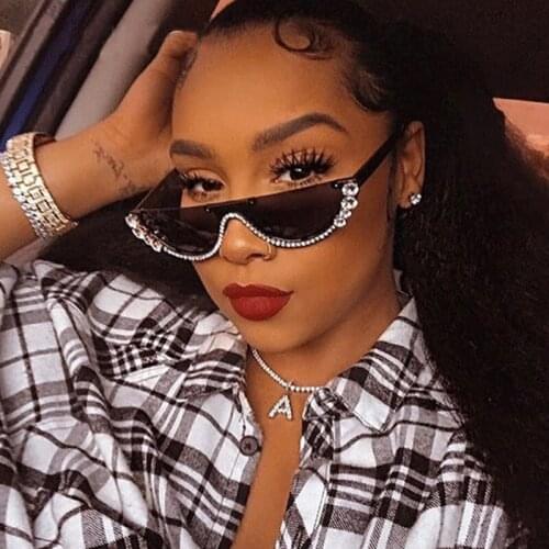 Triangle Inlay Rhinesto Fashion Sunglasses Women 2021 Designer Trend Lunette De Soleil Femme Sun Glasses for Summer Wholesale