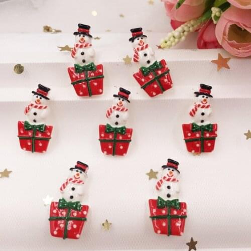 30pcs Colorful Resin Mini Snowman Gift Box Flat Back Cabochon Stone Miniature Scrapbook Figurines Home Christmas Ornament DIY