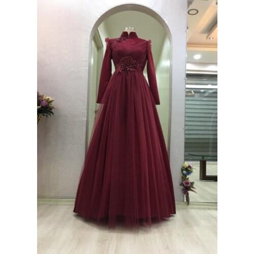 Flowers Appliques Muslim Prom Dress 2021 High Neck Long Sleeve Pleats Saudi Arabic Evening Formal Party Gowns