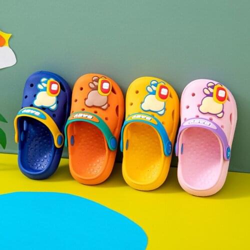 Childrens Hole Shoes Outdoor Beach Sandals And Slippers For Boys And Girls Summer New Cute Bear Baby Shoes ZJX