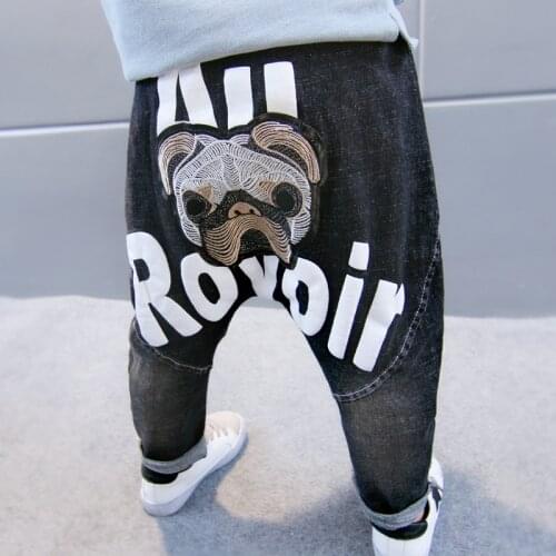 Baby autumn pants 1-3-5 years old 6 boys jeans 2020 spring and autumn new children Harlan pants Korean version of the tide