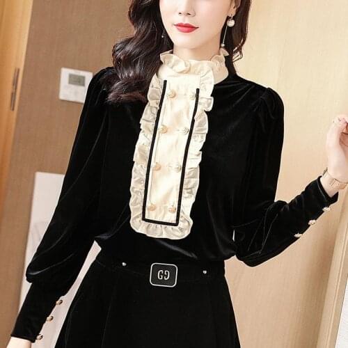 Tromlfz Women's White Jackets