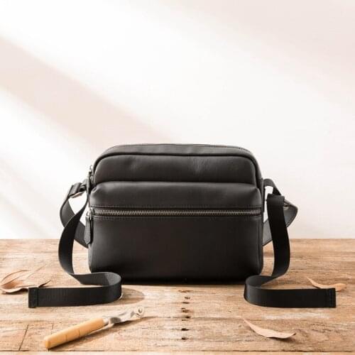 New Handmade Leather Shoulder Messenger Bag Soft Leather Japanese Messenger Bag Retro Mens Casual First Layer of Leather Men