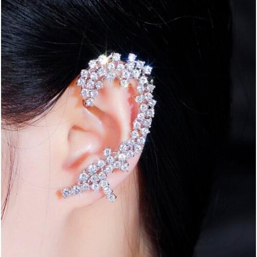 CWWZircons Super Shiny Round Cubic Zirconia Stone Big Long Ear Cuff Stud Climber Earrings for Women Designer Party Jewelry CZ731