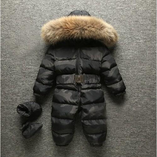 Baby jumpsuit Boys and girls have thick down coats Childrens ski wear Send shoes Good quality