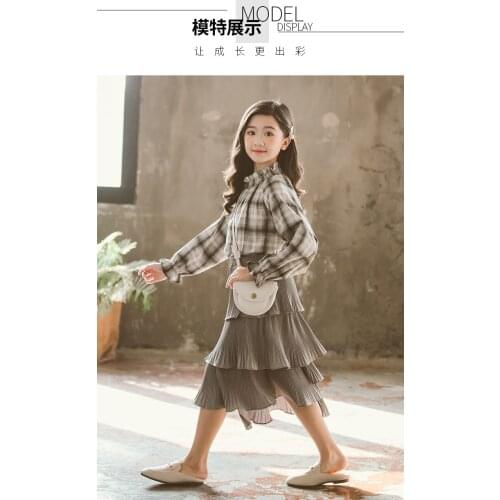 Spring childrens clothing in the big childrens 2021 spring new temperament Korean two-piece pleated skirt