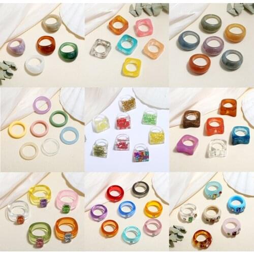 LATS 8Pcs/set New Transparent Resin Acrylic Rhinestone Colourful Geometric Square Round Rings Set for Women 2021 Jewelry Gifts