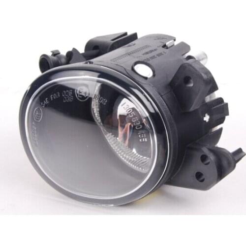 Fog Light Left Side without Light Bulb Included For Mercedes C230 C350 ML320 2518200756