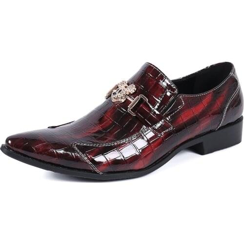 New Summer Casual Mens Classic Fashion Shoes Low-heeled Personality Pointed Toe Cowhide Leather Snake Print Mens Shoes