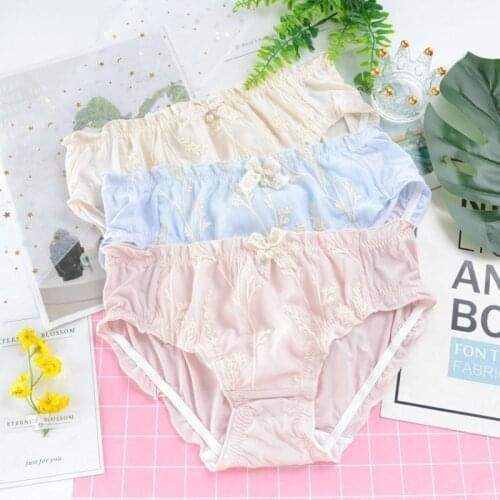 Women Milk Silk Sexy Soft Thin Classical Style Embroidery Panties Cute Lovely Breathable High Elasticity Bow Underwear Breifs