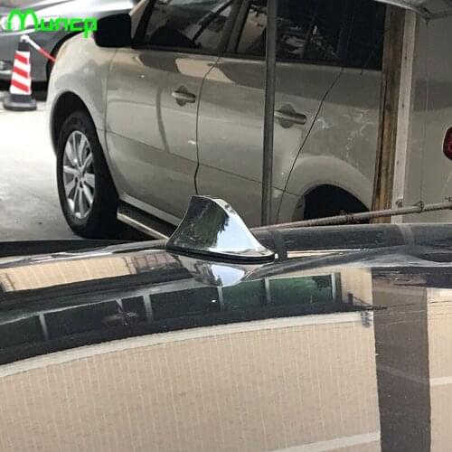 Muncp Car Radio Shark Fin Car Shark Antenna Signal Newest Design High Quality Universal for Jeep Grand Cherokee/Compass