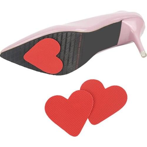 2PCS/Pair Heart shape Non Slip Sticker Durable Vinyl Resin Self-Adhesive Anti Slip Sole Shoe Protector Pads Insoles Cushion HOT