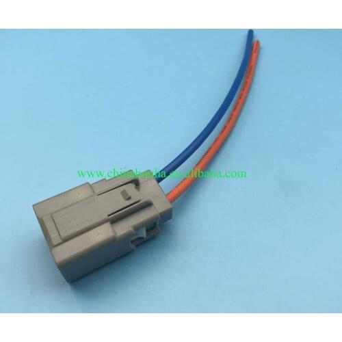 Free shipping 50pcs 2 pin 7282-6458-40 car plug high current male connector wire harness