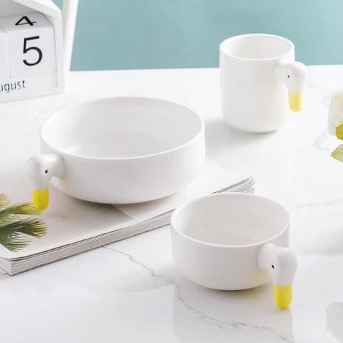 Cute White Duck Ceramic Bowl With Handles For Creative Household Use Fruit Salad 6 Inch Noodles Microwave Oven