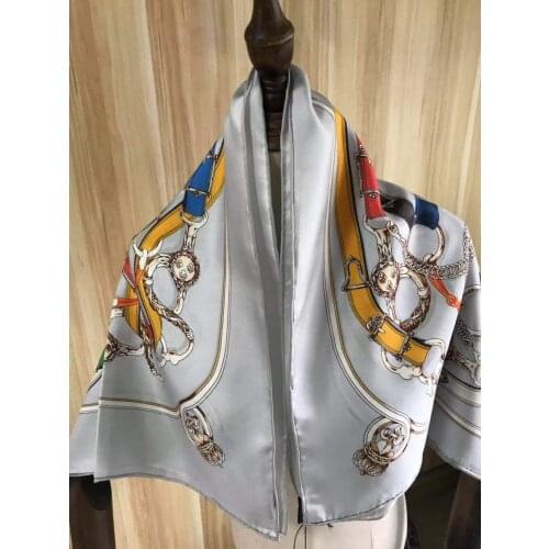 2021 new arrival winter spring classic grey chain 100% pure silk scarf twill hand made roll 90*90 cm shawl wrap for women lady