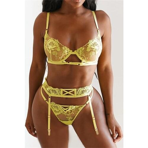 HUANBEAUTY New Sexy Lace Embroidery Underwire Lingerie Set Women 3pcs Set Push Up Bra Set Garters Underwear Party Set HB329