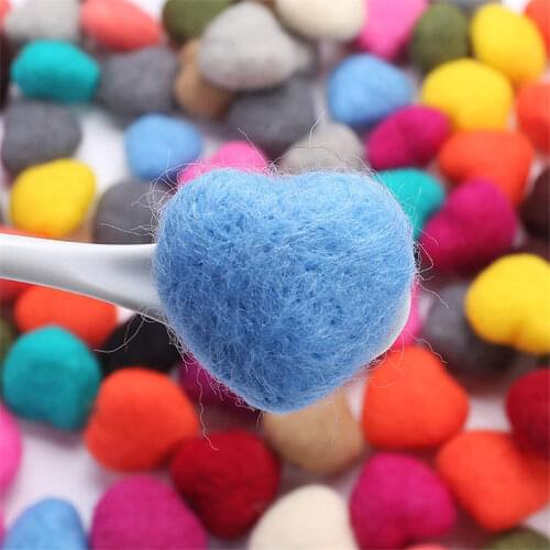 Handmade Needle Wool Felt Heart Christmas Hanging Decoration Home Party DIY Fashion Jewelry Hair Accessories Pendants 1PC