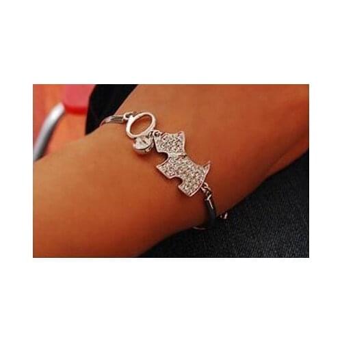 The Korean full Crystal cute AGATHT dog bracelet woman animal shape bracelet